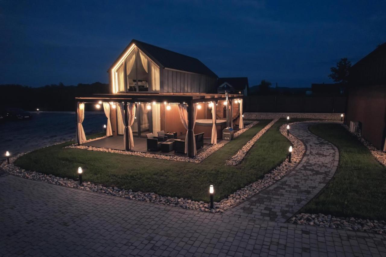 Village Resort Sauna & Jacuzzi & Netflix Tworkowa Εξωτερικό φωτογραφία