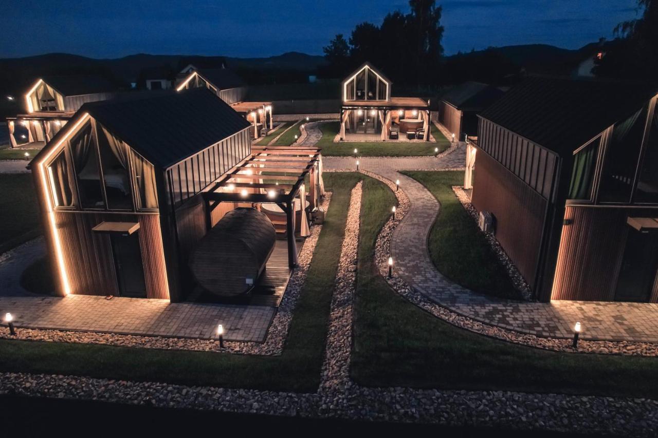 Village Resort Sauna & Jacuzzi & Netflix Tworkowa Εξωτερικό φωτογραφία