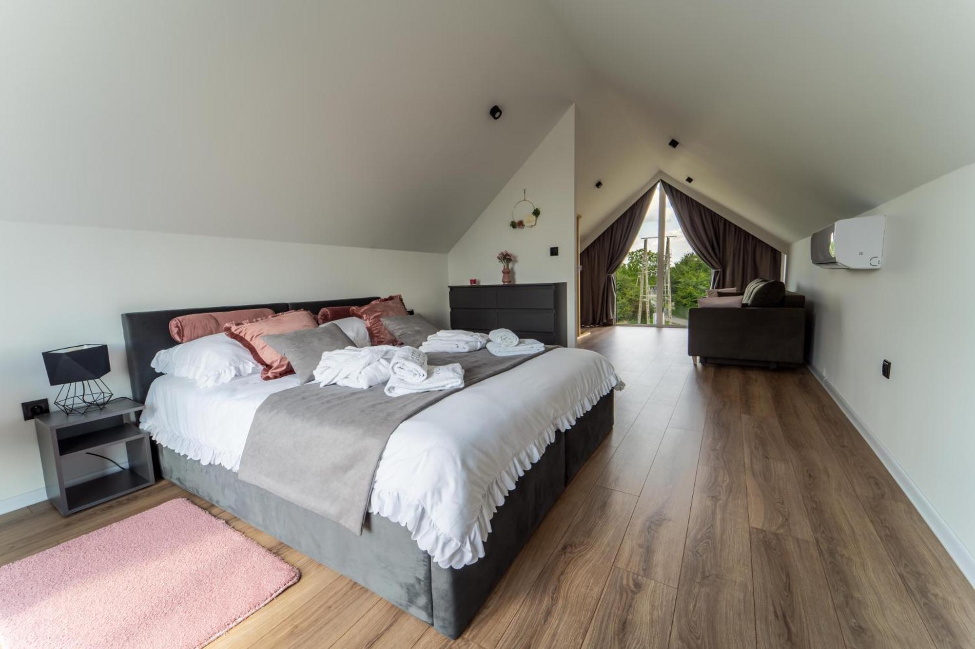 Village Resort Sauna & Jacuzzi & Netflix Tworkowa Δωμάτιο φωτογραφία