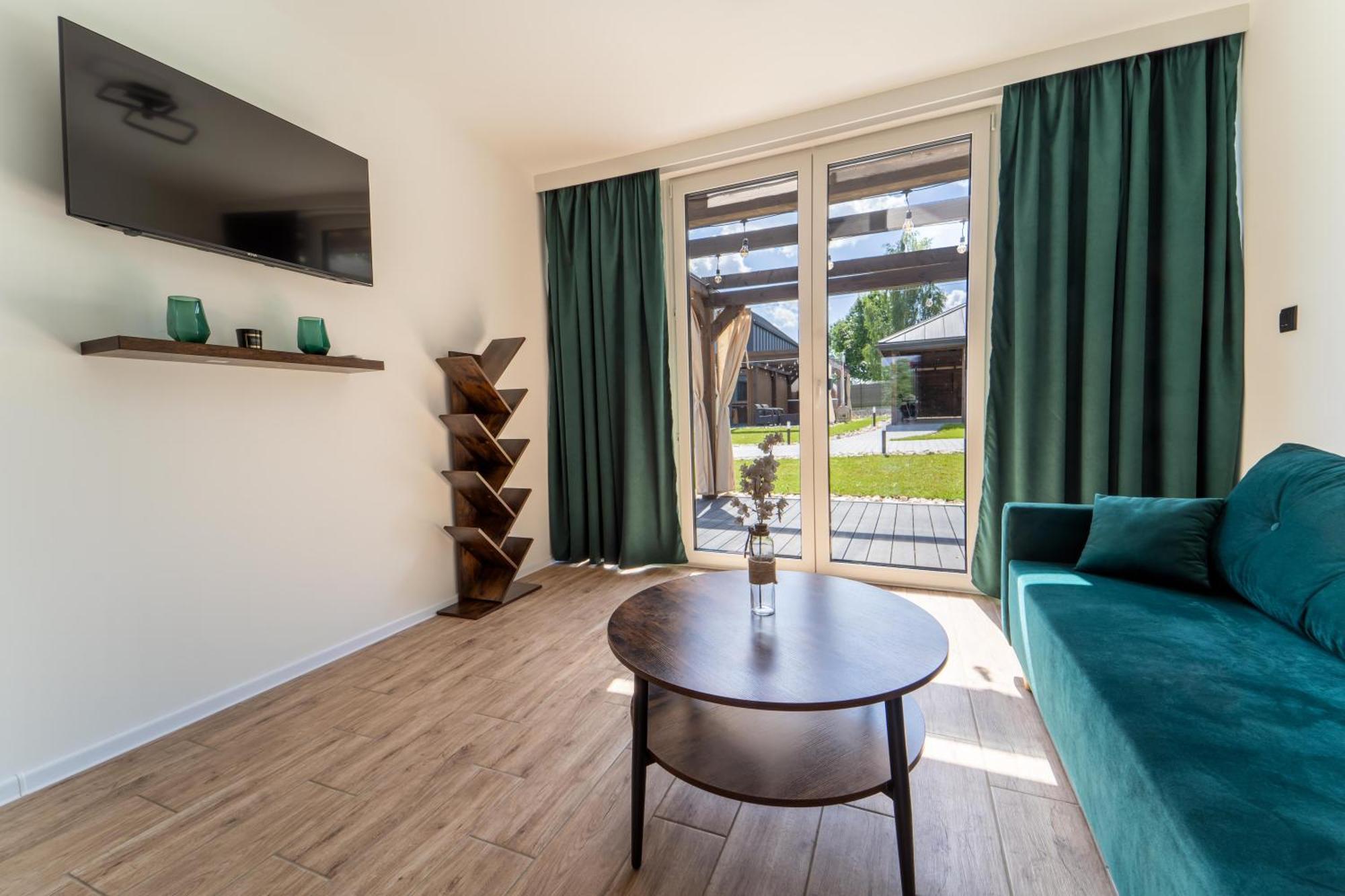 Village Resort Sauna & Jacuzzi & Netflix Tworkowa Δωμάτιο φωτογραφία