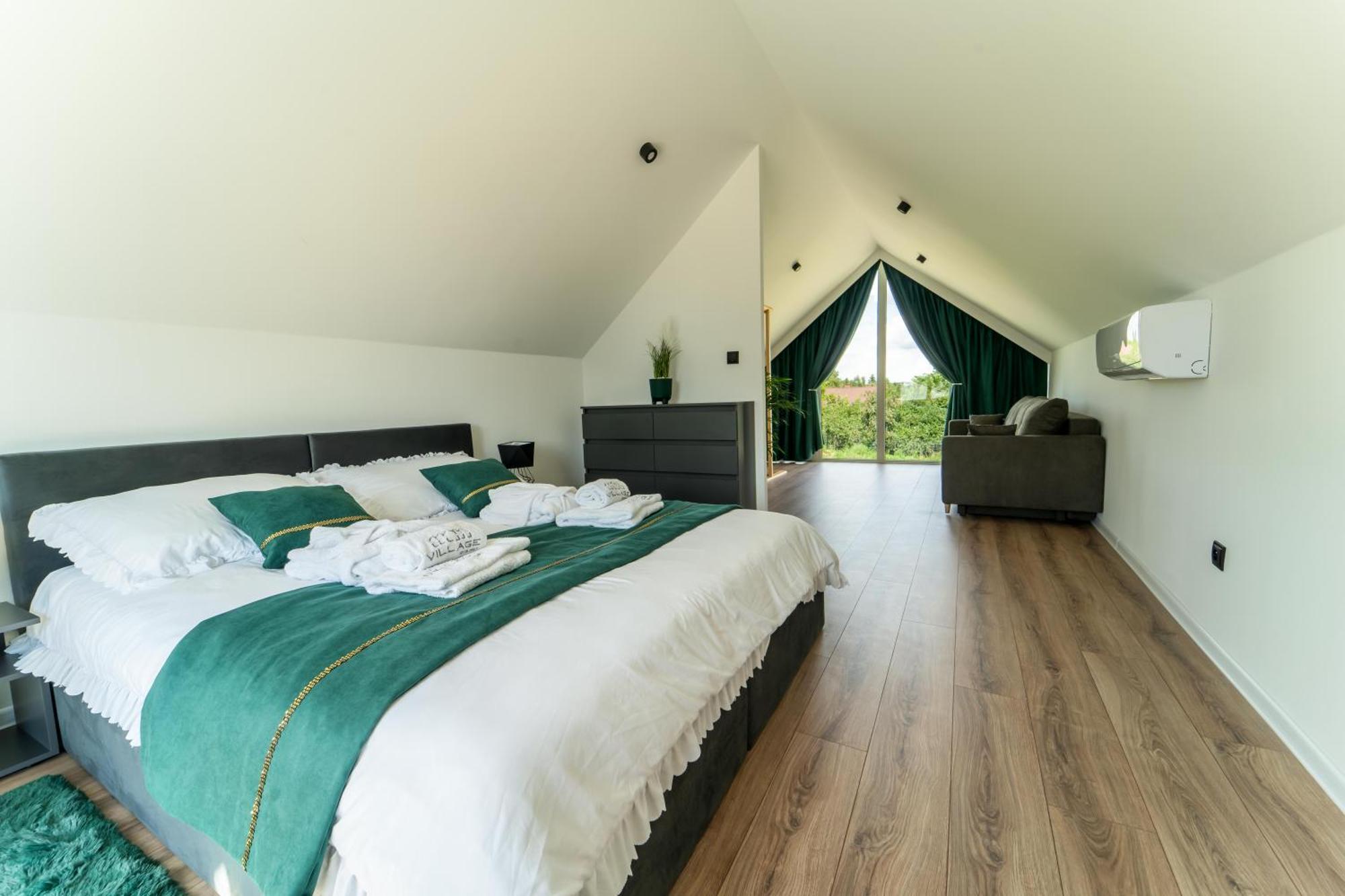 Village Resort Sauna & Jacuzzi & Netflix Tworkowa Δωμάτιο φωτογραφία